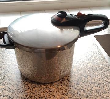 Splendid snelkookpan (6 liter) beschikbaar voor biedingen