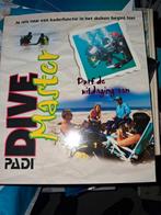 PADI Dive Master - Duikcursus Boek, Gelezen, PADI, Ophalen of Verzenden, Overige onderwerpen