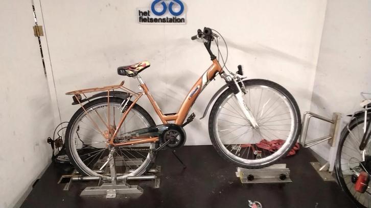 Batavus Snake jongensfiets 26 inch, Fietsen en Brommers, Fietsen | Jongens, Gebruikt, 26 inch of meer, Handrem, Versnellingen