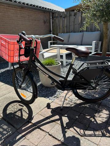 Popal meisjes fiets beschikbaar voor biedingen
