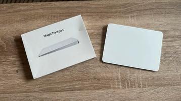 Apple Magic Trackpad Wit met doos beschikbaar voor biedingen