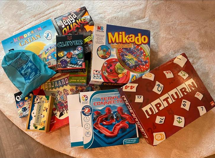 Gezelschapsspellen pakket - 9 stuks, Hobby en Vrije tijd, Gezelschapsspellen | Bordspellen, Gebruikt, Ophalen