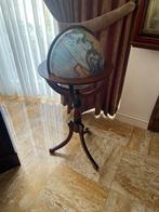 Wereldbol met antiek hout, Ophalen of Verzenden