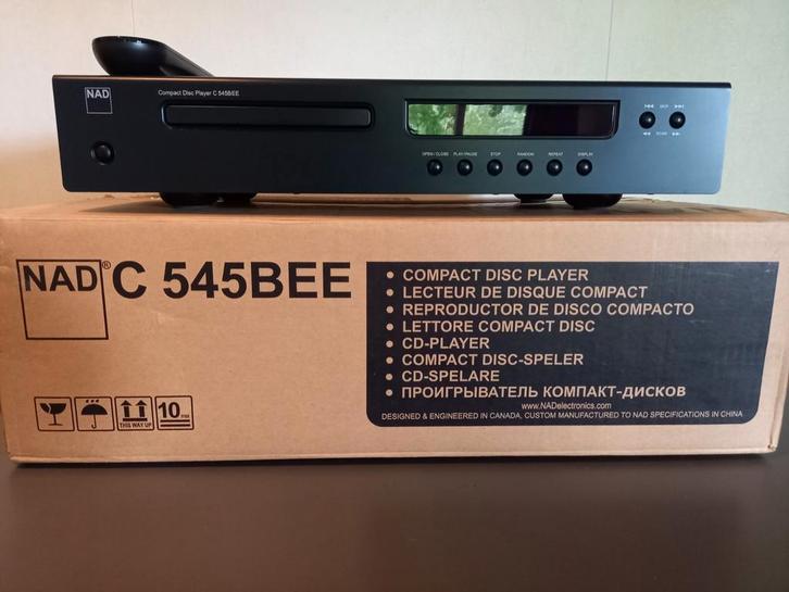NAD C545BEE RINGKERNTRAFO BURR-BROWN DAC/OPAMPS BOXED + A.B., Audio, Tv en Foto, Cd-spelers, Zo goed als nieuw, Overige merken