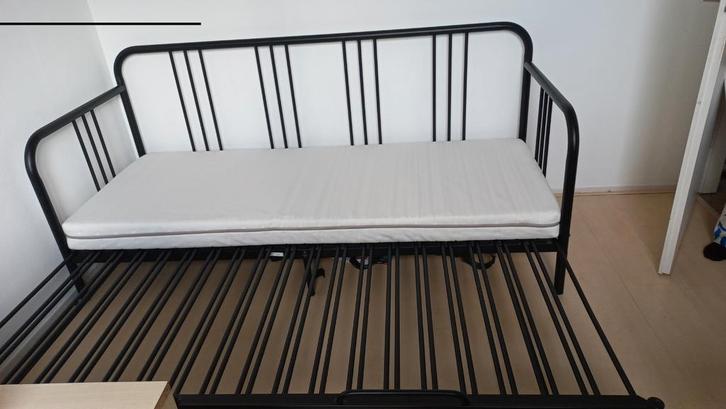 Bedbank zwart, Huis en Inrichting, Slaapkamer | Slaapbanken, Zo goed als nieuw, 80 cm, Tweepersoons, Zwart, Ophalen of Verzenden