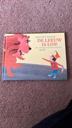 Annie M.G. Schmidt - De leeuw is los!, Boeken, Annie M.G. Schmidt, Prentenboek, Ophalen of Verzenden, Zo goed als nieuw