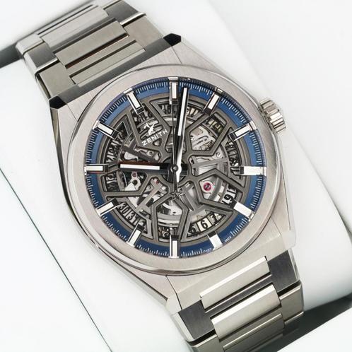 Zenith Defy Classic Titanium 41 (Zeer goed/ 2022), Sieraden, Tassen en Uiterlijk, Horloges | Heren, Zo goed als nieuw, Polshorloge