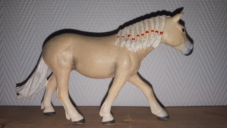 Nieuwe Schleich repaint op de Haflinger merriei.& evt veulen, Verzamelen, Speelgoed, Nieuw, Ophalen of Verzenden
