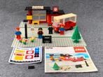 Lego city 379 busstation met boekje en nieuwe stickers, Kinderen en Baby's, Speelgoed | Duplo en Lego, Complete set, Gebruikt