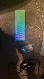 Toetsenbord,zwarte muis en een witte muis, Ophalen, Zo goed als nieuw