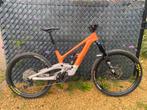 Canyon Torque:ON CF 8 2023 medium, Fully, 49 tot 53 cm, Zo goed als nieuw, Ophalen