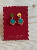 Nieuw! Statement oorbellen / Goudkleurig - blauw, Ophalen of Verzenden, Nieuw, Blauw, Overige materialen