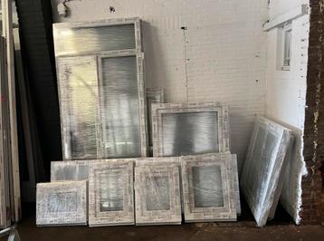 Kunststof draaikiepramen tegen scherpe prijs !Mullerkozijnen beschikbaar voor biedingen