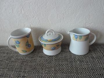 Roomsetje en Mok Tulips Winterling -Roomstelletje beschikbaar voor biedingen