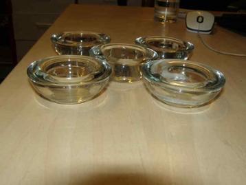  	 Vijf waxine houders glas beschikbaar voor biedingen