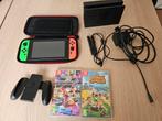 Nintendo switch met animal crossing, Spelcomputers en Games, Spelcomputers | Nintendo Switch, Ophalen of Verzenden, Zo goed als nieuw