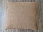 XXL kussen 70 x 70 cm. Goede stevige kwaliteit, Ophalen, Zo goed als nieuw, Beige, Vierkant