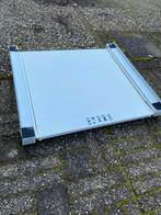 Plank uitschuifbaar, Witgoed en Apparatuur, Ophalen, Zo goed als nieuw