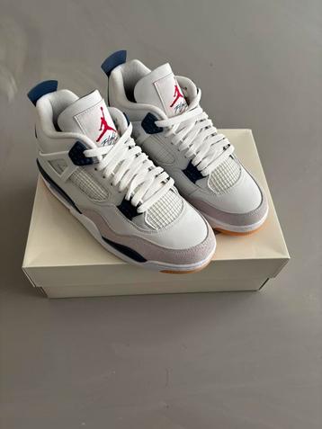 Jordan 4 SB | Navy | Met bon | Orgineel | Scherp geprijst beschikbaar voor biedingen