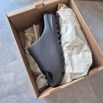 Yeezy Slide Onyx 38, Ophalen of Verzenden, Nieuw, Zwart