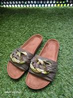 Mooie nieuwe slippers maat 38, Slippers, Verzenden, Nieuw, Graceland