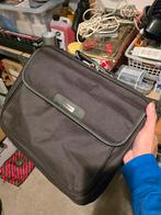 Targus laptoptas / laptophoes – tot 14 inch, Ophalen of Verzenden, 14 inch, Zo goed als nieuw