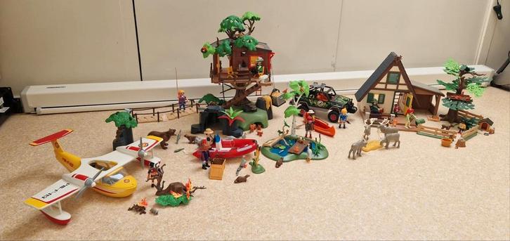 Playmobil boomhut. Boswachtershut, blusvliegtuig enz enz, Kinderen en Baby's, Speelgoed | Playmobil, Zo goed als nieuw, Ophalen