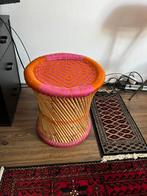 Leuke bamboe kruk oranje / roze, Ophalen, Zo goed als nieuw, Hout