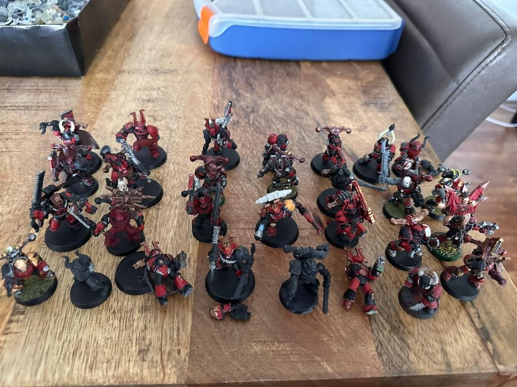 40k Khorne Berserkers (oud), Hobby en Vrije tijd, Wargaming, Gebruikt, Figuurtje(s), Ophalen of Verzenden, Warhammer 40000