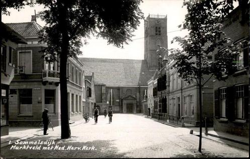 1. Sommelsdijk Marktveld+Ned herv Kerk Newo fotokaart j 30, Verzamelen, Ansichtkaarten | Nederland, Ongelopen, Zuid-Holland, 1920 tot 1940