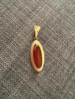Vingage gouden hanger met carneool, Ophalen of Verzenden, Zo goed als nieuw, Goud