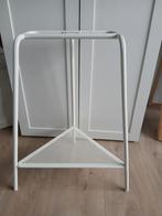 Bureaupoot Ikea, Ophalen