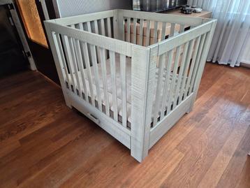 Box 80x100cm beschikbaar voor biedingen