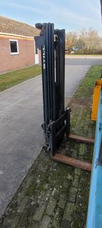 Still R20 16 triplomast., Ophalen