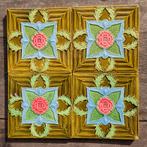 4 art nouveau tegels decor in relief De Dijle-la Glaive, Antiek en Kunst, Ophalen of Verzenden
