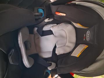 Maxi cosi beschikbaar voor biedingen