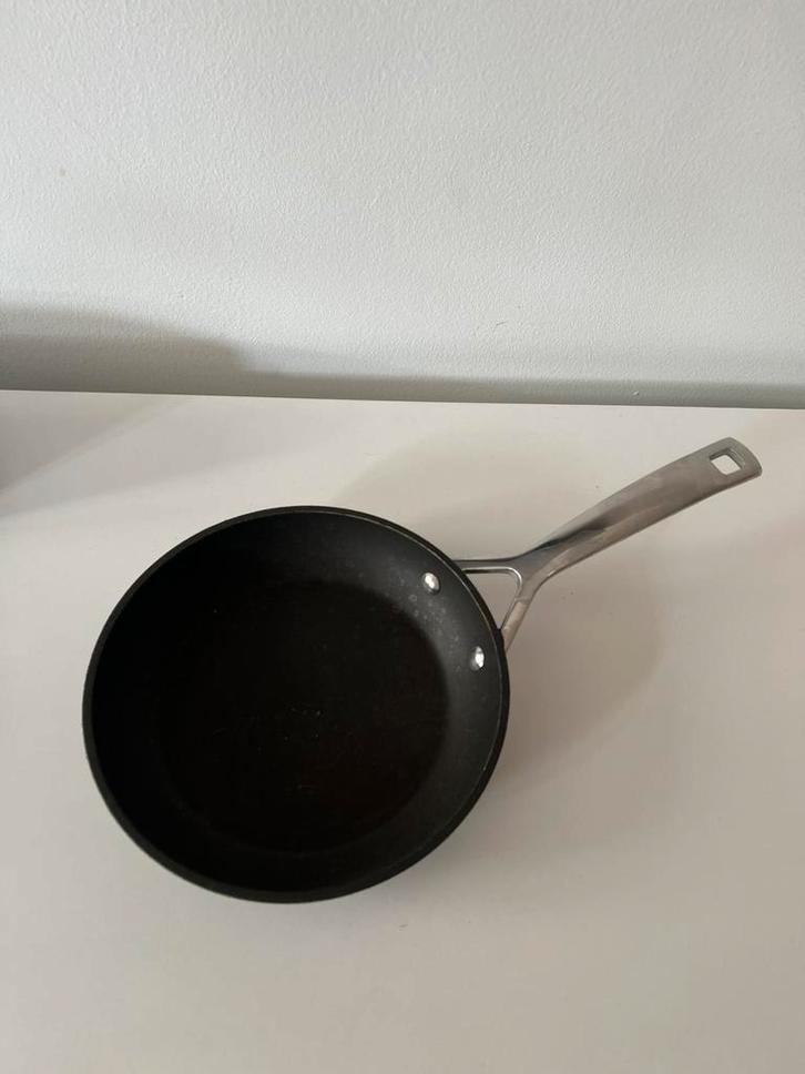 Le Creuset Les Forgées koekenpan 20 cm, Huis en Inrichting, Keuken | Potten en Pannen, Gebruikt, Koekenpan of Braadpan, Aluminium