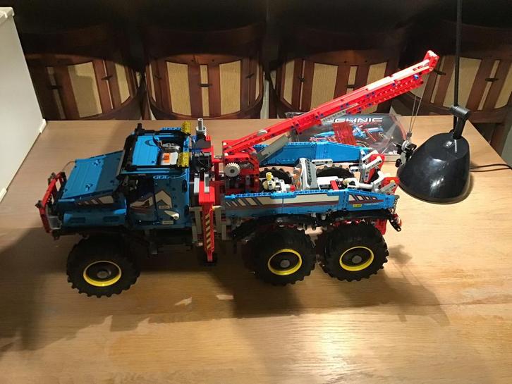 Lego Technic 42070 Takelwagen Compleet, Kinderen en Baby's, Speelgoed | Duplo en Lego, Zo goed als nieuw, Lego, Complete set, Ophalen of Verzenden