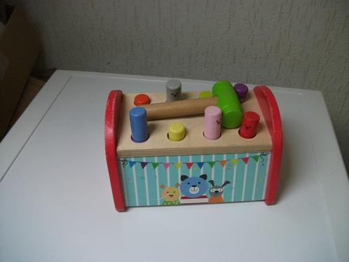 Hamerbank met gezichtjes, Kinderen en Baby's, Speelgoed | Houten speelgoed, Gebruikt, Overige typen, Ophalen of Verzenden