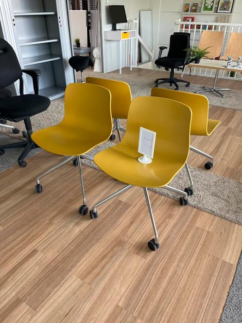 Hippe Arper stoelen voir thuis of kantoor, Huis en Inrichting, Stoelen, Zo goed als nieuw, Vier, Kunststof, Metaal, Overige kleuren