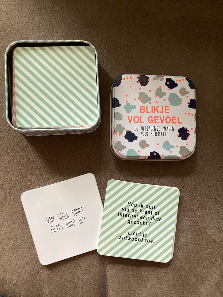 GRATIS vragenkaartjes, Hobby en Vrije tijd, Gezelschapsspellen | Overige, Ophalen, Zo goed als nieuw
