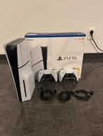 Playstation 5 slim disc | 2 controllers | accessoires, Spelcomputers en Games, Spelcomputers | Sony PlayStation 5, Ophalen of Verzenden
