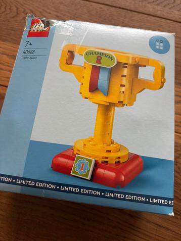 Lego 40688 Limited edition compleet in doos beschikbaar voor biedingen