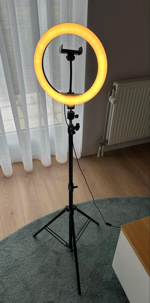 Selfie Statief met Ringlamp - Perfect voor Vlogs!, Audio, Tv en Foto, Fotografie | Fotostudio en Toebehoren, Zo goed als nieuw