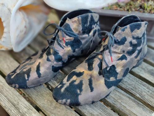 Think ! bijzonder fraaie hoge schoenen dierenprint maat 43, Kleding | Dames, Schoenen, Zo goed als nieuw, Ophalen of Verzenden