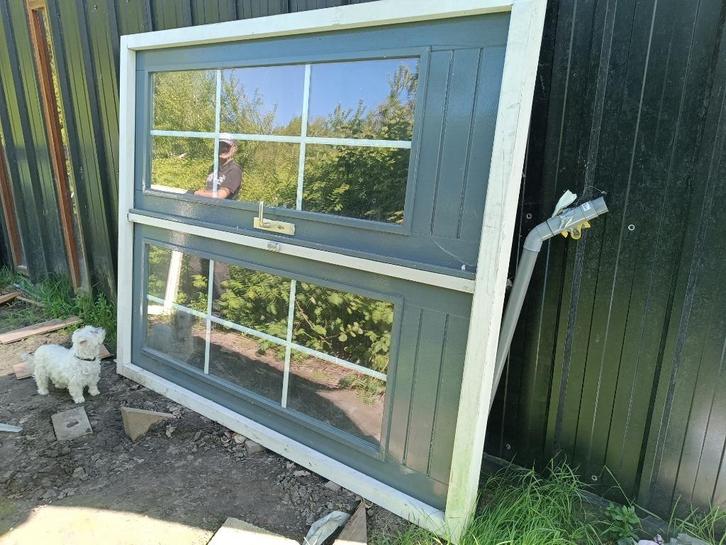 Gratis heel gave hard houten openslaande deuren en kozijn, Doe-het-zelf en Verbouw, Kozijnen en Schuifpuien, Gebruikt, Deurkozijn