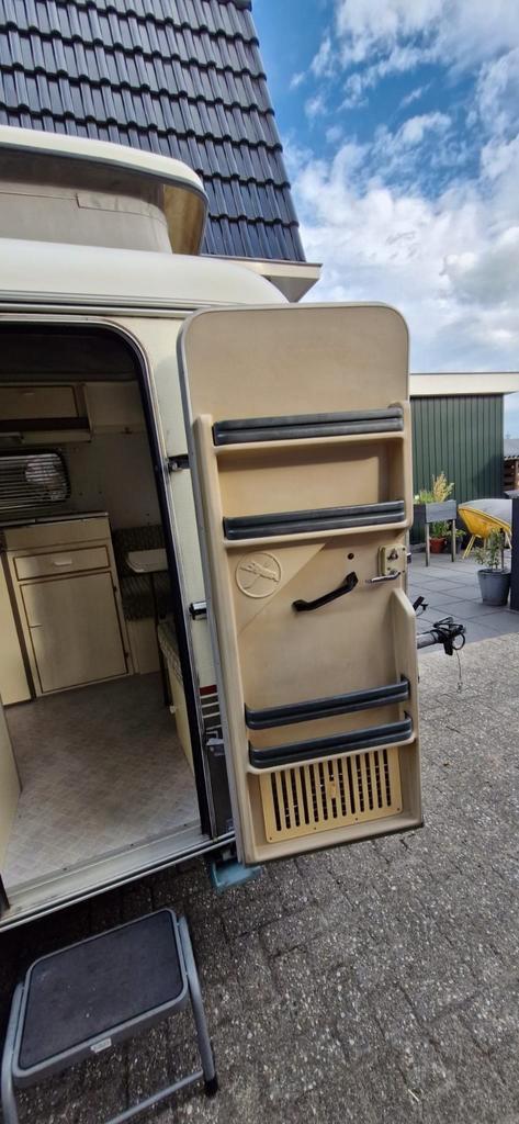 Eriba pan familia 310, Caravans en Kamperen, Caravans, Particulier, tot en met 3, 500 - 750 kg, Kleine zit, Eriba, Vast bed, 4 tot 5 meter