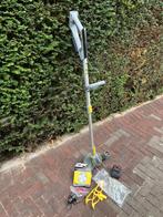 Accu Bosmaaier, compleet. Merk Greengoo, Ophalen, Zo goed als nieuw, 10 tot 30 cm, Accu