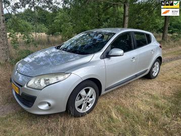 Renault Mégane 1.6 Celsium apk t/m 25-04-2026 beschikbaar voor biedingen
