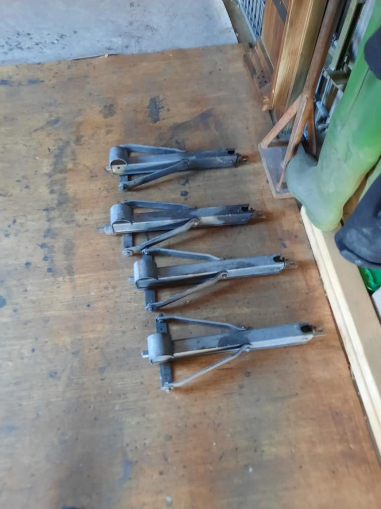 Uitdraaipoten, Ophalen of Verzenden, Gebruikt